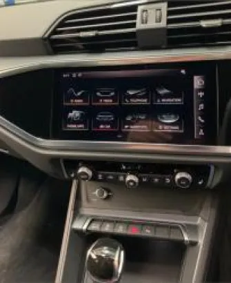 Audi A1 Front and Reverse Camera